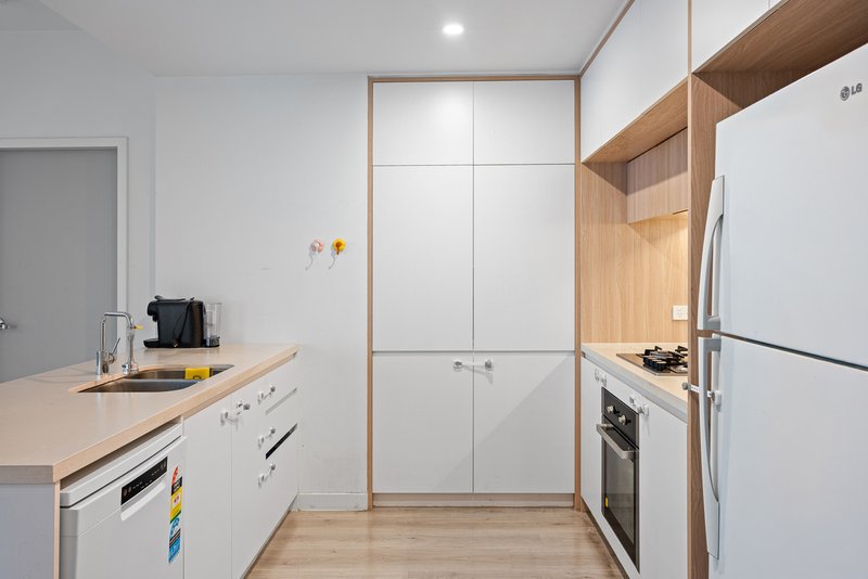 Photo - 202/81B Lord Sheffield Circuit, Penrith NSW 2750 - Image 4