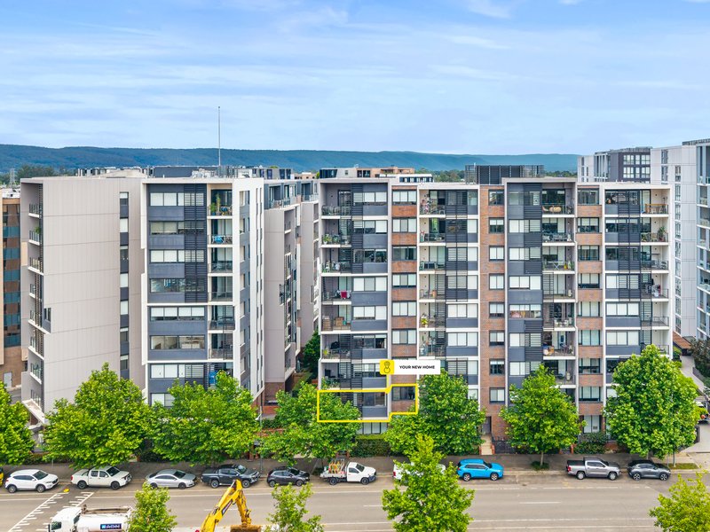 Photo - 202/81B Lord Sheffield Circuit, Penrith NSW 2750 - Image 11