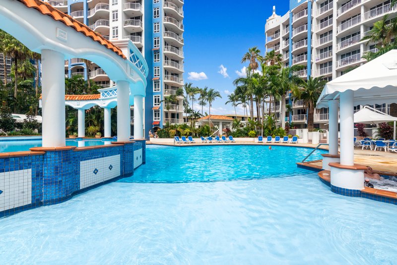 Photo - 2028/2633 Gold Coast Highway, Broadbeach QLD 4218 - Image 2