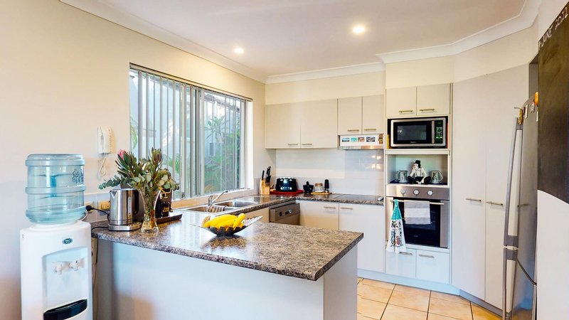 Photo - 20/3-15 Fortuna Place, Parkwood QLD 4214 - Image 6