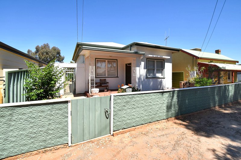 203 Cornish Street, Broken Hill NSW 2880