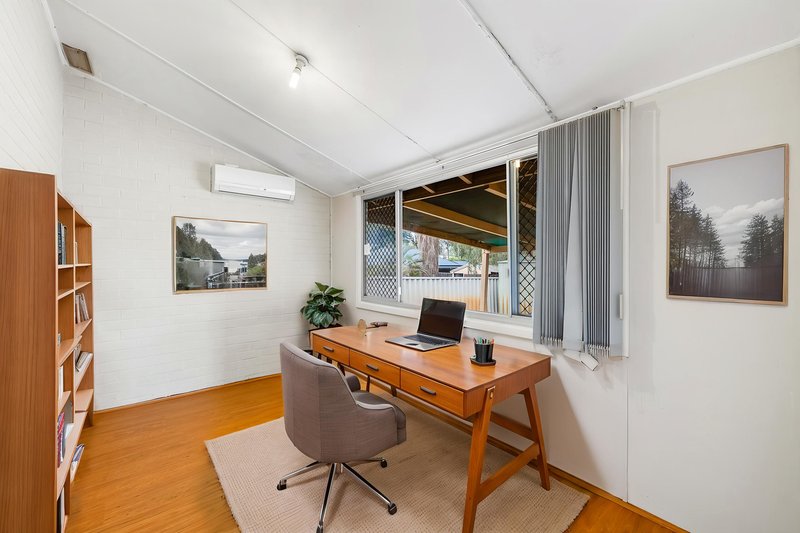 Photo - 203 Gabriel Street, Cloverdale WA 6105 - Image 9