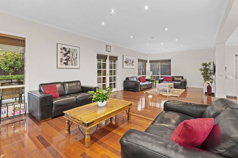 Photo - 203 Karoo Road, Rowville VIC 3178 - Image 5