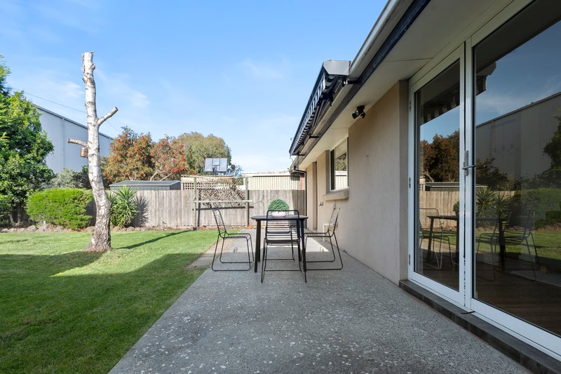 Photo - 203 Lower Dandenong Road, Mentone VIC 3194 - Image 15