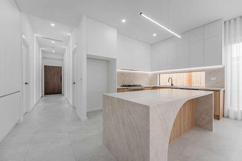 Photo - 203 Olivers Road, Mickleham VIC 3064 - Image 4