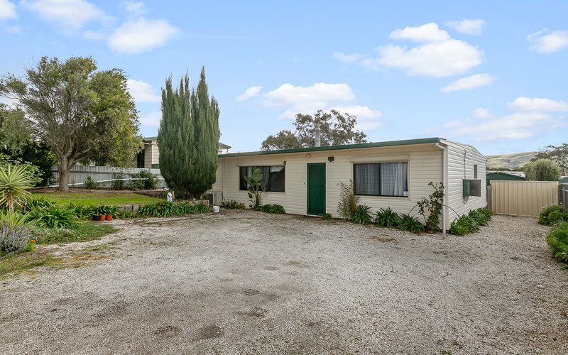 Photo - 203 Port Elliot Road, Hayborough SA 5211 - Image 4