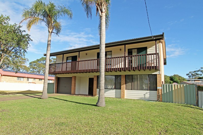 203 River Road, Sussex Inlet NSW 2540