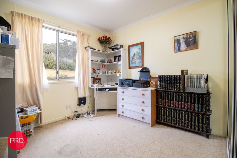 Photo - 203 Wolgal Road, Captains Flat NSW 2623 - Image 15