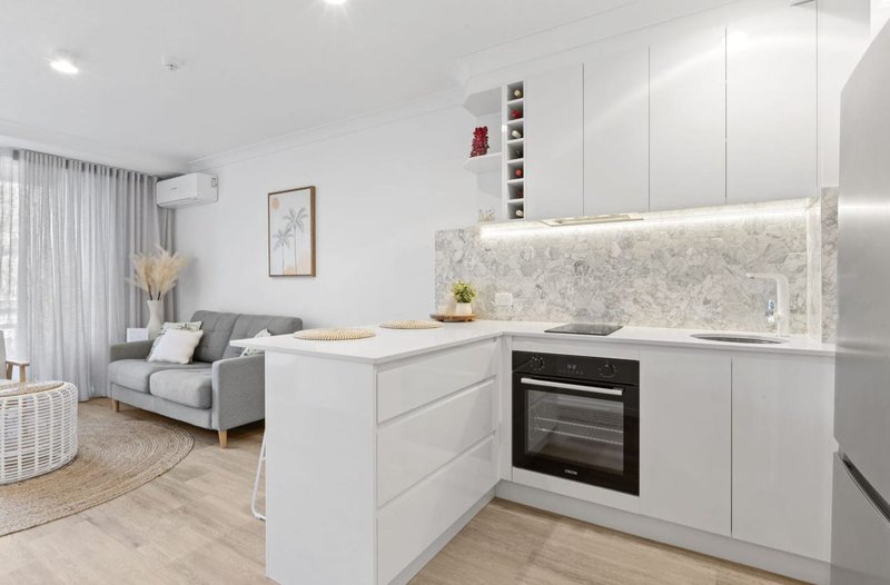 Photo - 203/1-8 Paradise Island, Surfers Paradise QLD 4217 - Image 2