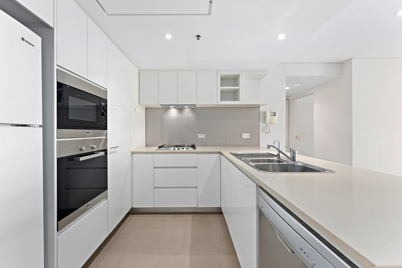 Photo - 203/1 Cambridge Lane, Chatswood NSW 2067 - Image 2