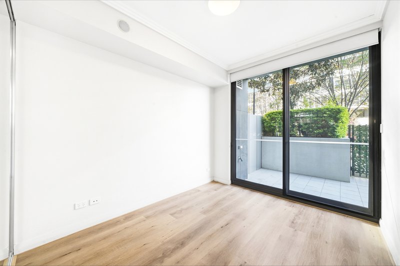 Photo - 203/1 Footbridge Boulevard, Wentworth Point NSW 2127 - Image 7