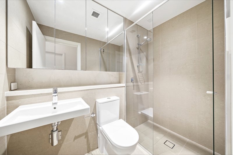 Photo - 203/1 Footbridge Boulevard, Wentworth Point NSW 2127 - Image 8
