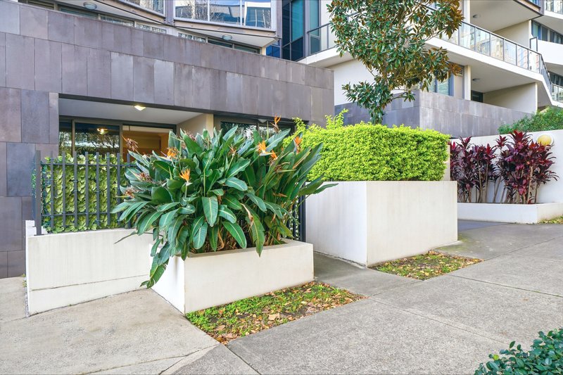 Photo - 203/1 Footbridge Boulevard, Wentworth Point NSW 2127 - Image 9