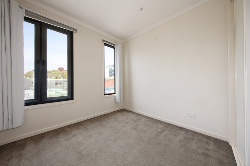 Photo - 203/100 Hawthorn Road, Caulfield North VIC 3161 - Image 8