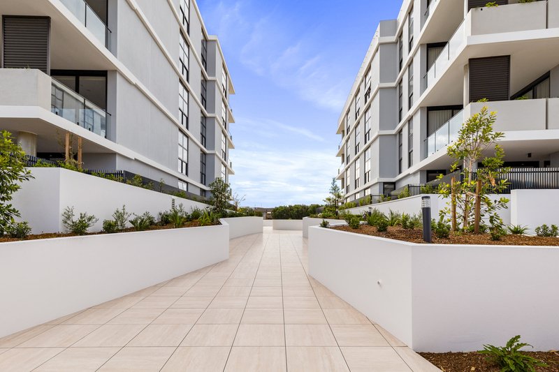 Photo - 203/10B Premiership Close, Penrith NSW 2750 - Image 1