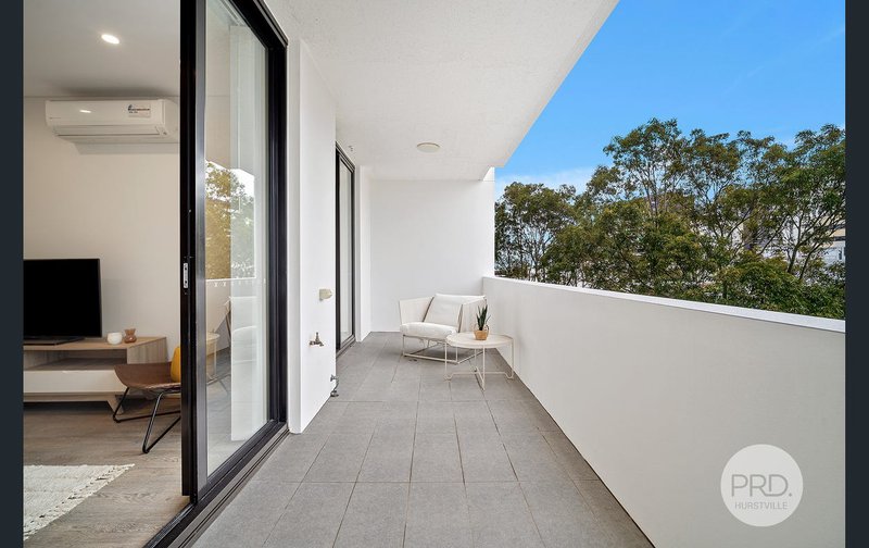 Photo - 203/12 Woniora Road, Hurstville NSW 2220 - Image 4