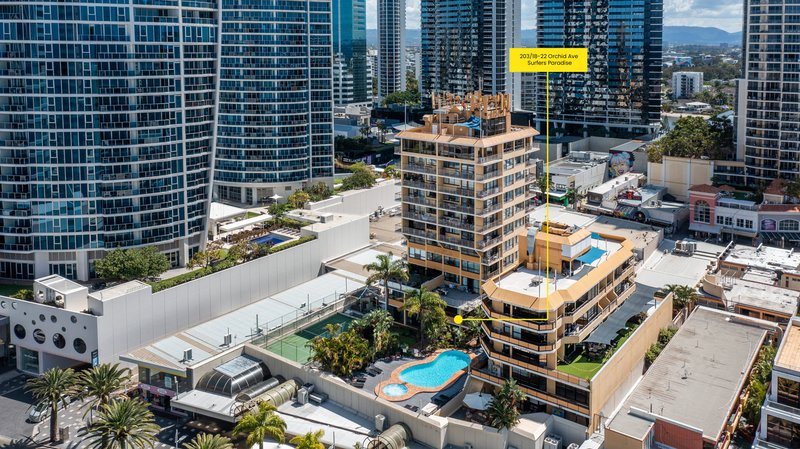 Photo - 203/18-20 Orchid Avenue, Surfers Paradise QLD 4217 - Image 5