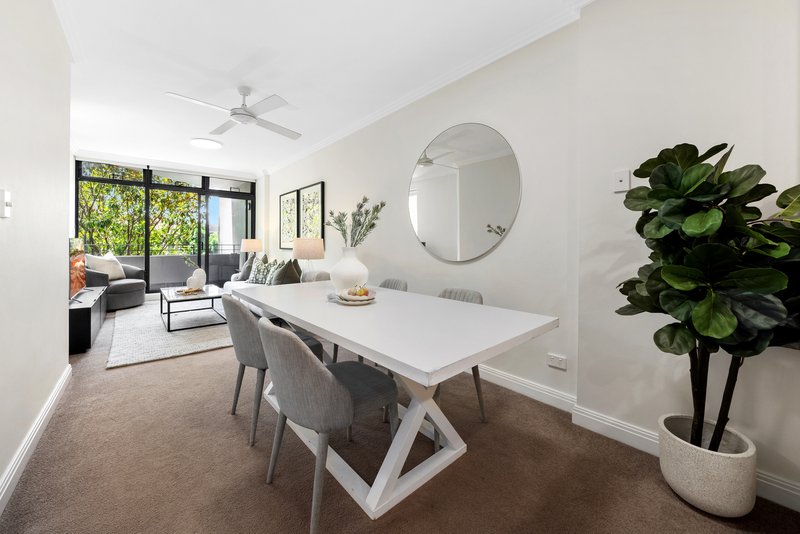 Photo - 203/2 Jones Bay Road, Pyrmont NSW 2009 - Image 3