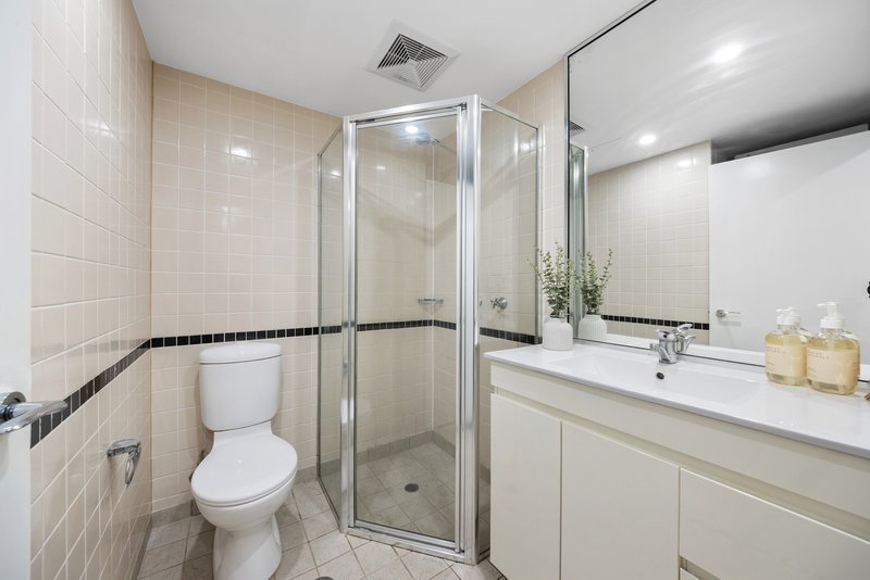 Photo - 203/2 Jones Bay Road, Pyrmont NSW 2009 - Image 5