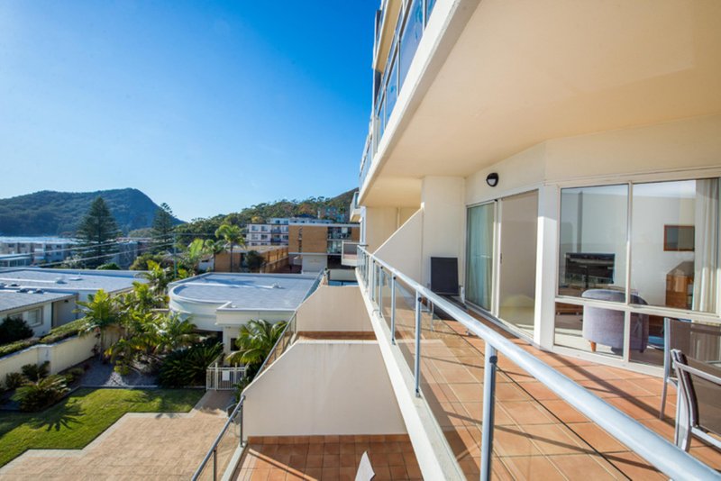 Photo - 203/2 Messines Street, Shoal Bay NSW 2315 - Image 3