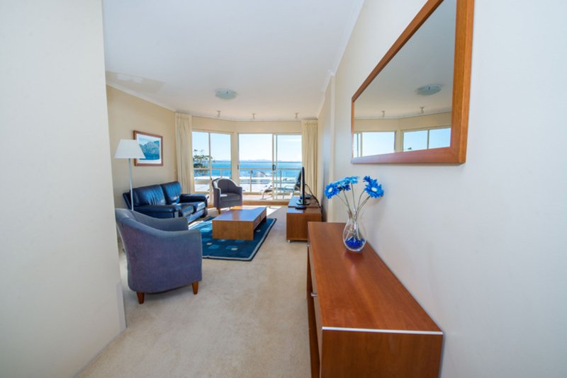 Photo - 203/2 Messines Street, Shoal Bay NSW 2315 - Image 11