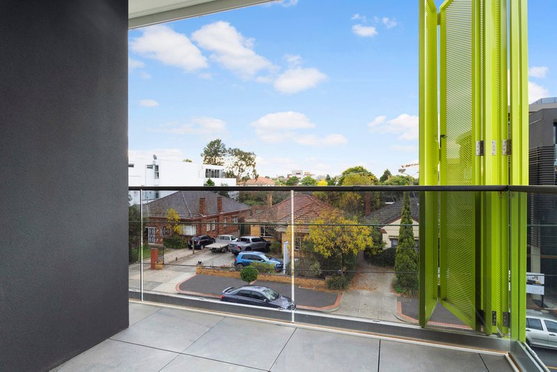 Photo - 203/2A Royal Parade, Caulfield South VIC 3162 - Image 4