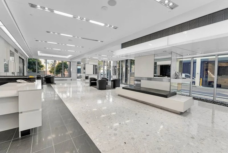 Photo - 203/30 Macrossan Street, Brisbane QLD 4000 - Image 12