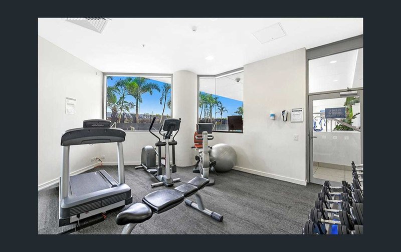 Photo - 203/3018 Surfers Paradise Boulevard, , Surfers Paradise QLD 4217 - Image 8