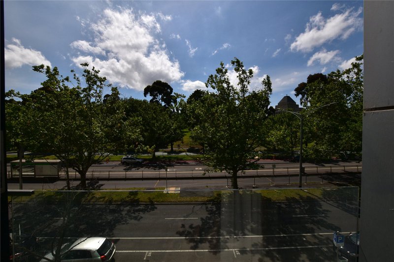 Photo - 203/320 St Kilda Road, Southbank VIC 3006 - Image 7