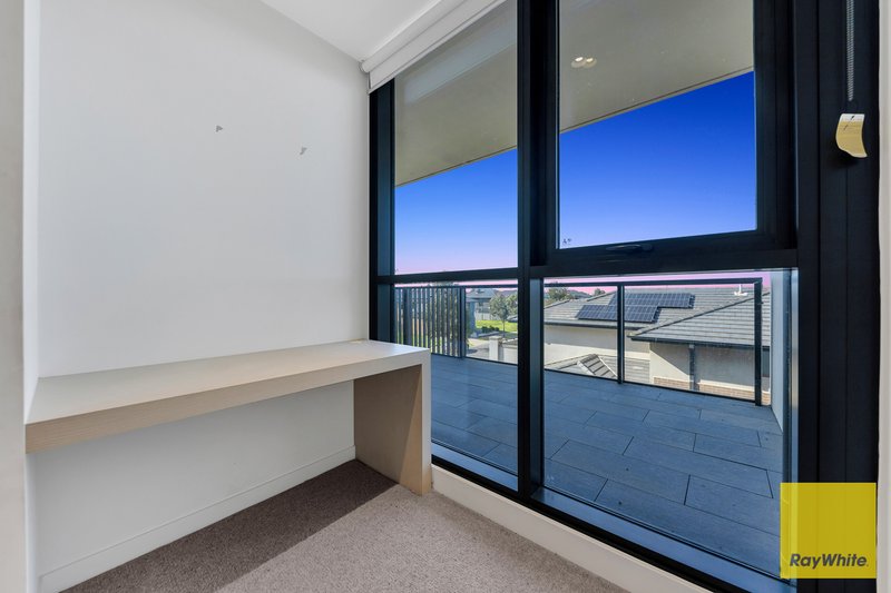 Photo - 203/33 Quay Boulevard, Werribee South VIC 3030 - Image 7