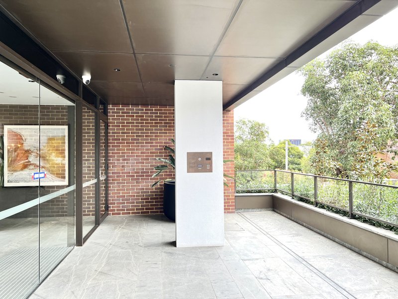 Photo - 203/35 Bronte Street, East Perth WA 6004 - Image 2