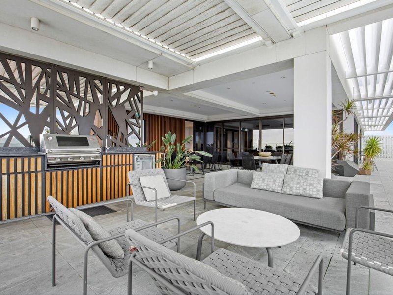 Photo - 203/35 Bronte Street, East Perth WA 6004 - Image 18