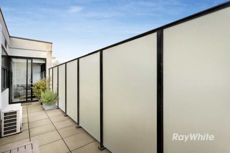 Photo - 203/389 Neerim Road, Carnegie VIC 3163 - Image 6