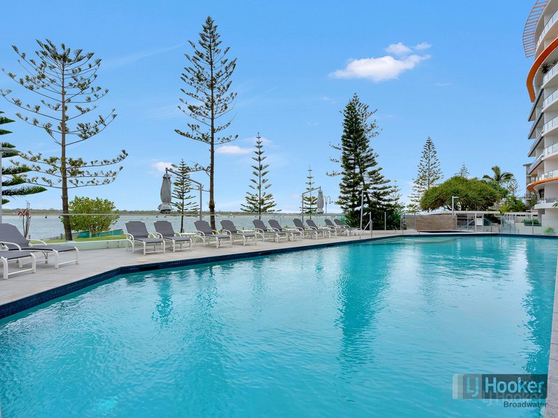 Photo - 203/430 Marine Parade, Biggera Waters QLD 4216 - Image 2