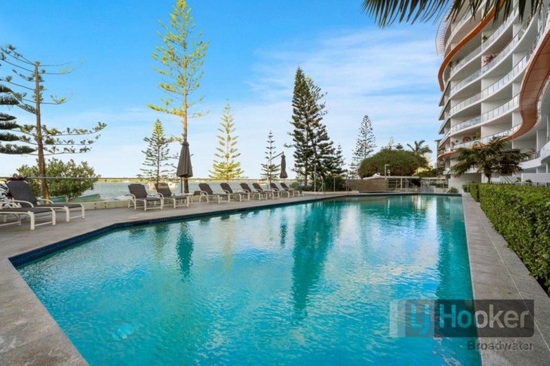 Photo - 203/430 Marine Parade, Biggera Waters QLD 4216 - Image 9