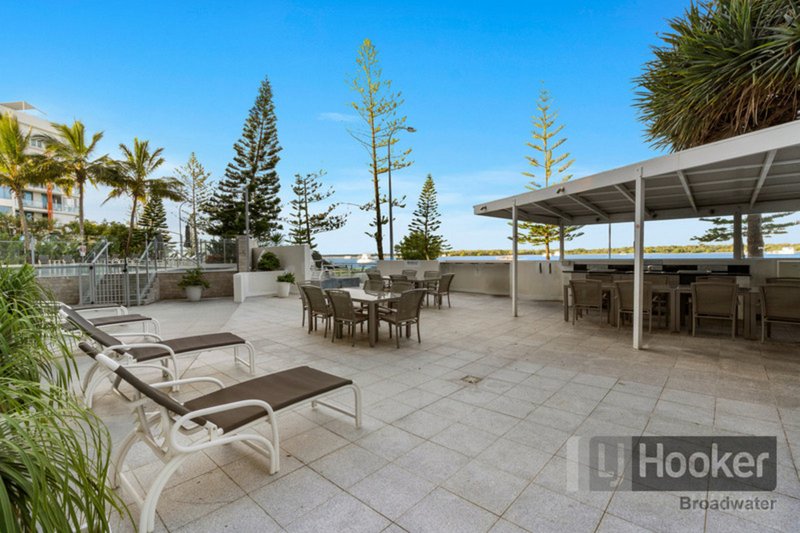 Photo - 203/430 Marine Parade, Biggera Waters QLD 4216 - Image 13