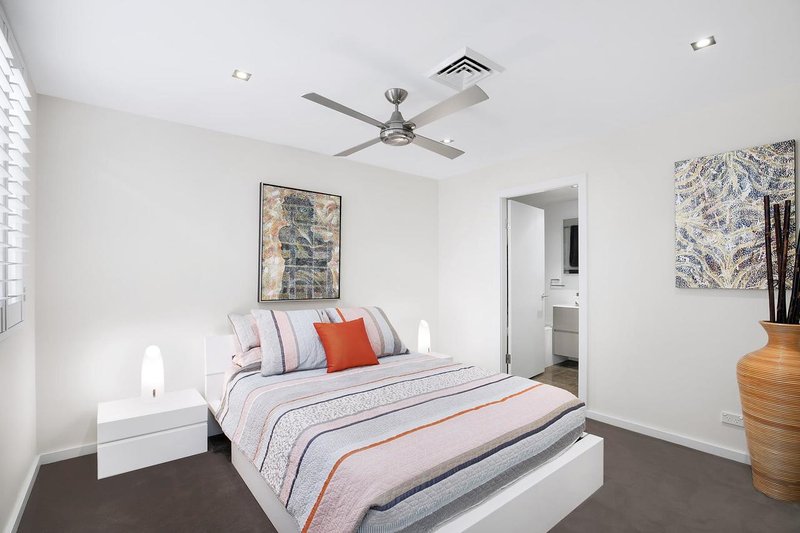 Photo - 203/5 Bungan Street, Mona Vale NSW 2103 - Image 4