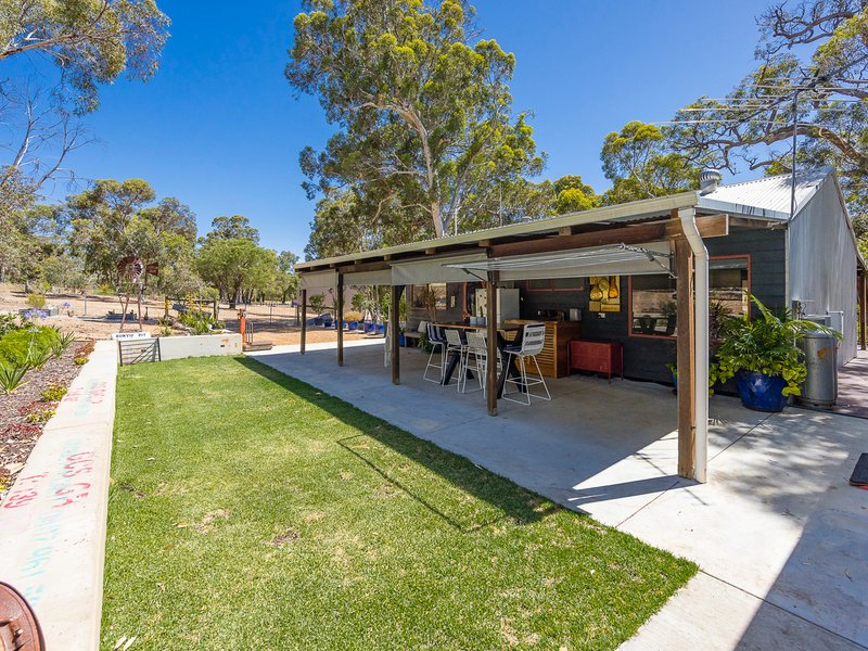 2035 Chittering Road, Lower Chittering WA 6084