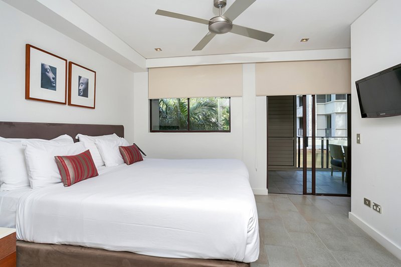 Photo - 203/5 Triton Street, Palm Cove QLD 4879 - Image 8