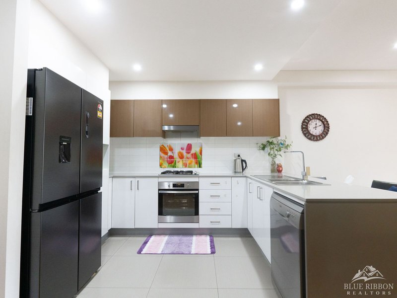 Photo - 203/52 Dunmore Street, Wentworthville NSW 2145 - Image 6