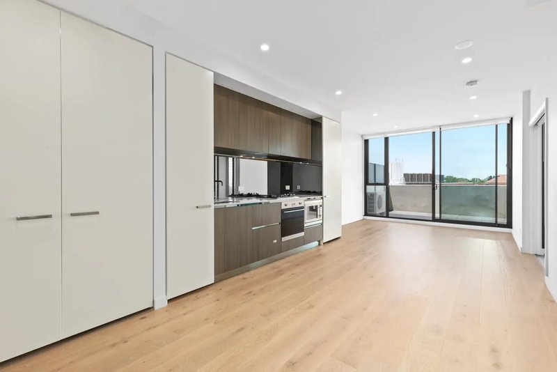 Photo - 203/544 Pacific Highway, Chatswood NSW 2067 - Image 1