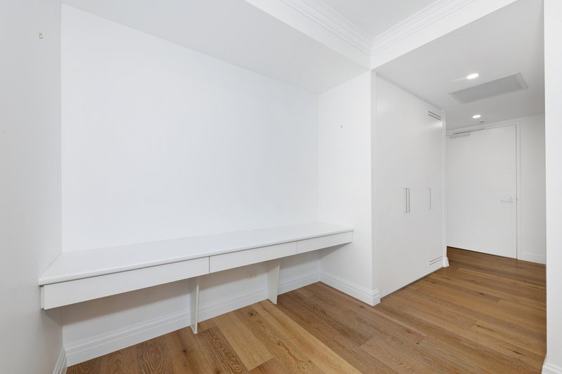 Photo - 203/59 Constitution Avenue, Campbell ACT 2612 - Image 4