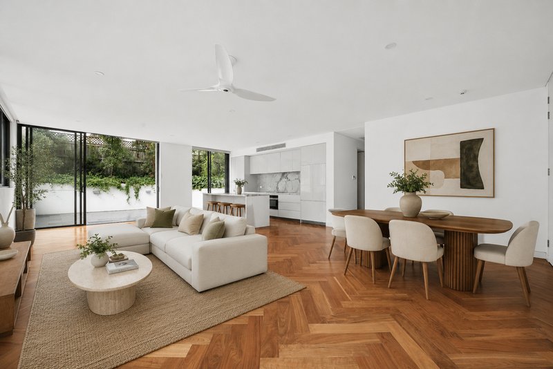 Photo - 203/627 Old South Head Road, Rose Bay NSW 2029 - Image 1