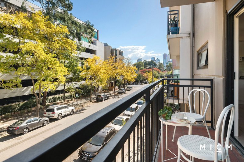 Photo - 203/67-71 Stead Street, South Melbourne VIC 3205 - Image 5