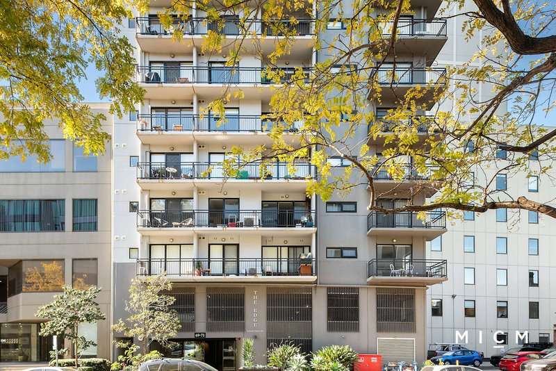 Photo - 203/67-71 Stead Street, South Melbourne VIC 3205 - Image 8