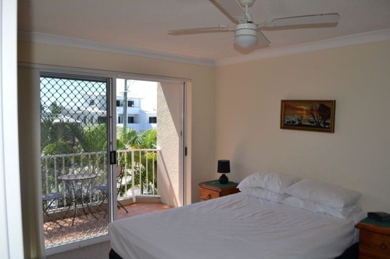 Photo - 20/37 Bayview Street, Runaway Bay QLD 4216 - Image 5