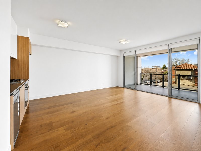 Photo - 203/79 Poath Road, Murrumbeena VIC 3163 - Image 1