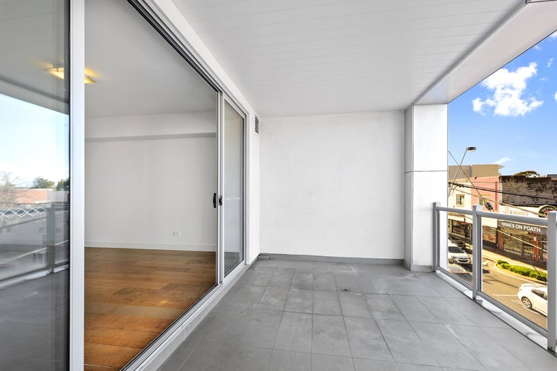 Photo - 203/79 Poath Road, Murrumbeena VIC 3163 - Image 6
