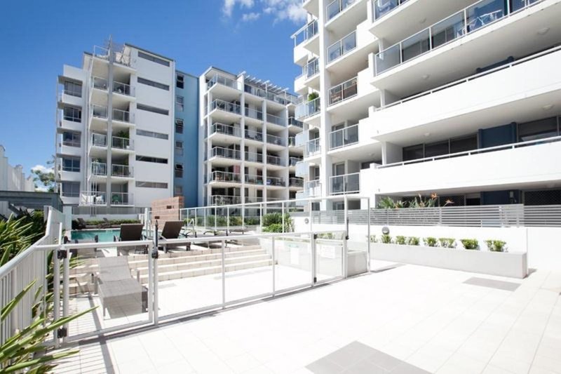 Photo - 203/8 Cordelia Street, South Brisbane QLD 4101 - Image 6