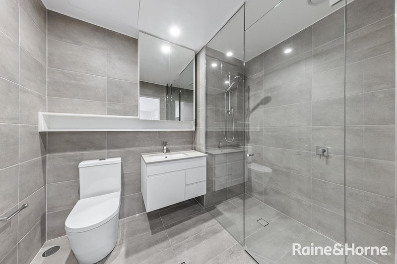 Photo - 203/8 General Boulevard, Edmondson Park NSW 2174 - Image 7